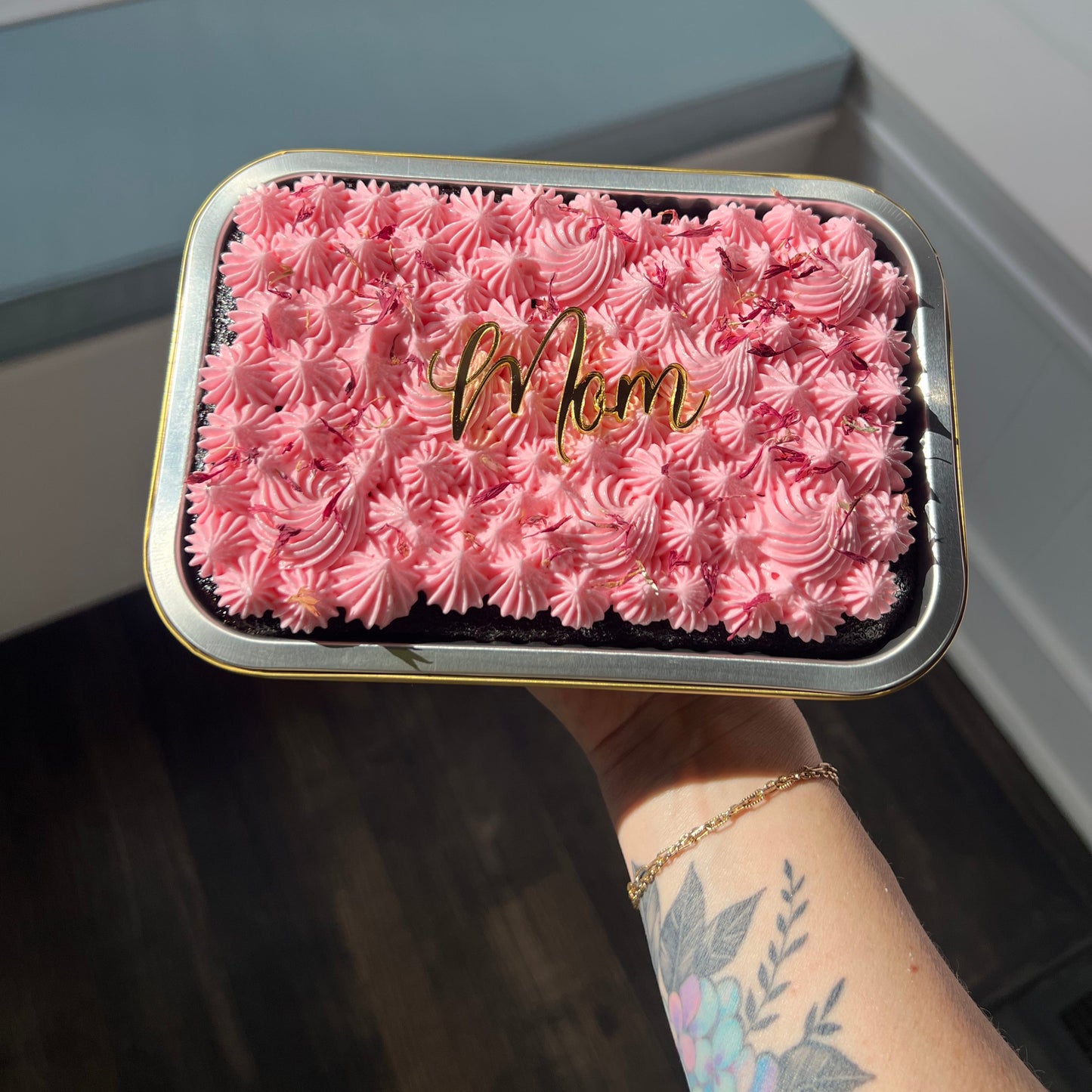 mama's tray cake
