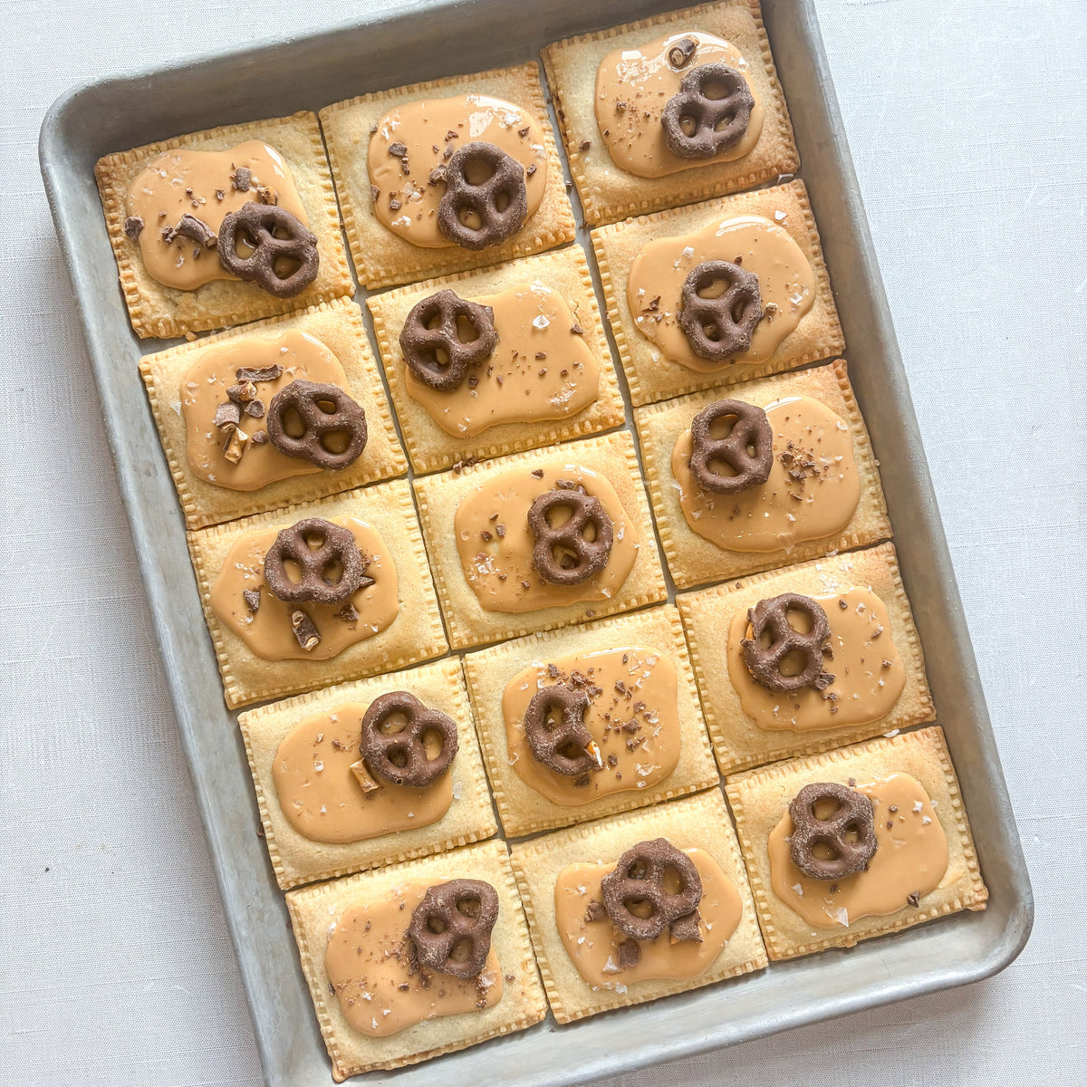 salted caramel chocolate pretzel