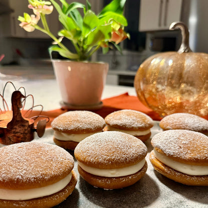 pumpkin whoopie pies