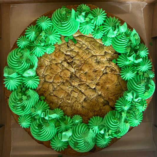 luck o' the irish cookie cake